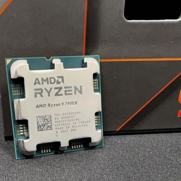 Процессор AMD Ryzen 9 7900X (4.7-5.6GHz, 12C/24T, L2 12MB, L3 64MB, 5nm, 170W), Socket AM5, Tray 208139 фото